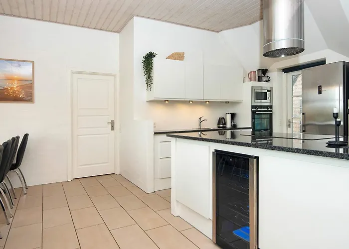 Vakantiehuis Luxury Retreat By The Sea - By Traum *