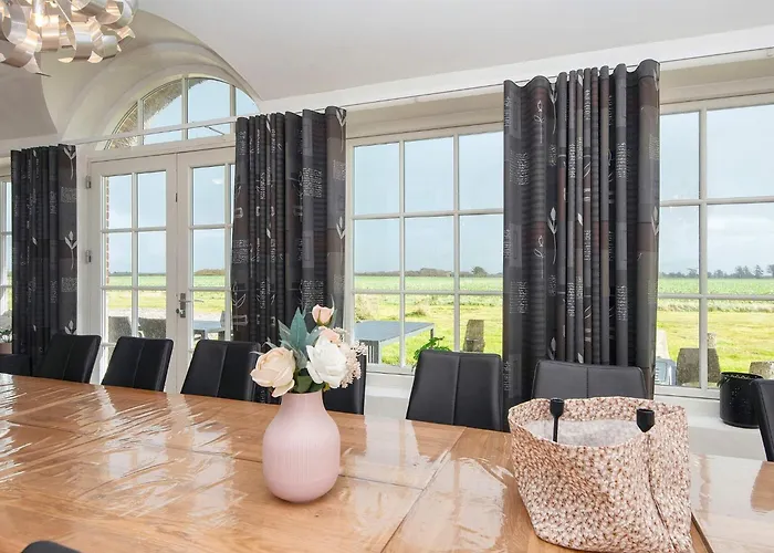 Luxury Retreat By The Sea - By Traum
