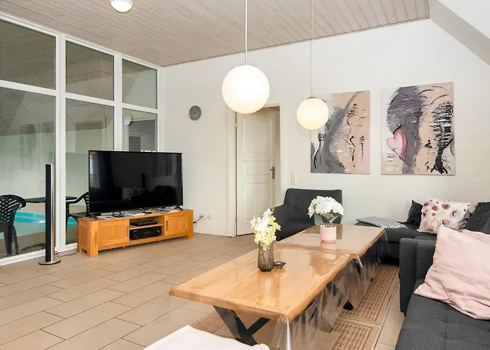 Luxury Retreat By The Sea - By Traum Vakantiehuis